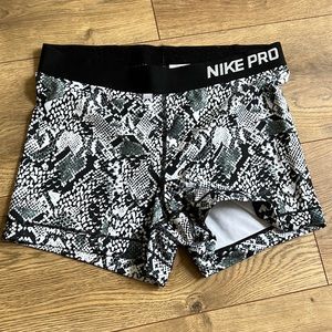 Nike Pro spandex